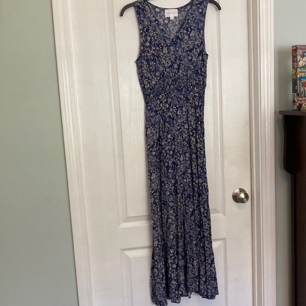 French Grey Size S Purplish blue with cream print